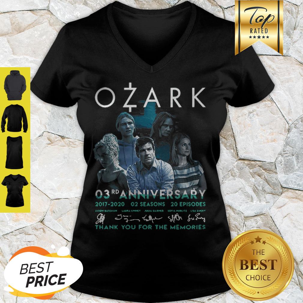 Ozark 03rd Anniversary 2017 2020 02 Seasons 20 ep Signatures V-neck