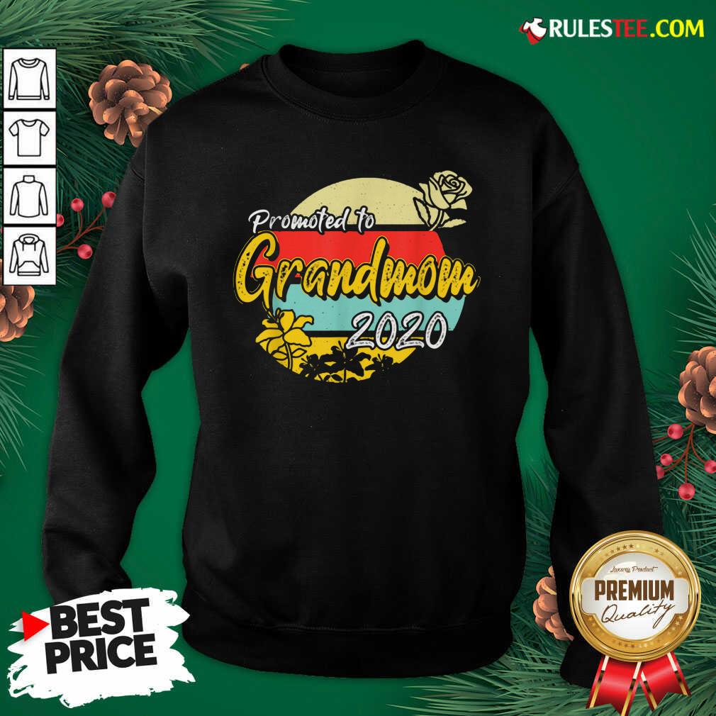 Top Promoted To Grandmom Est 2020 Mothers Day Gifts New Grandma Sweatshirt - Design By Rulestee