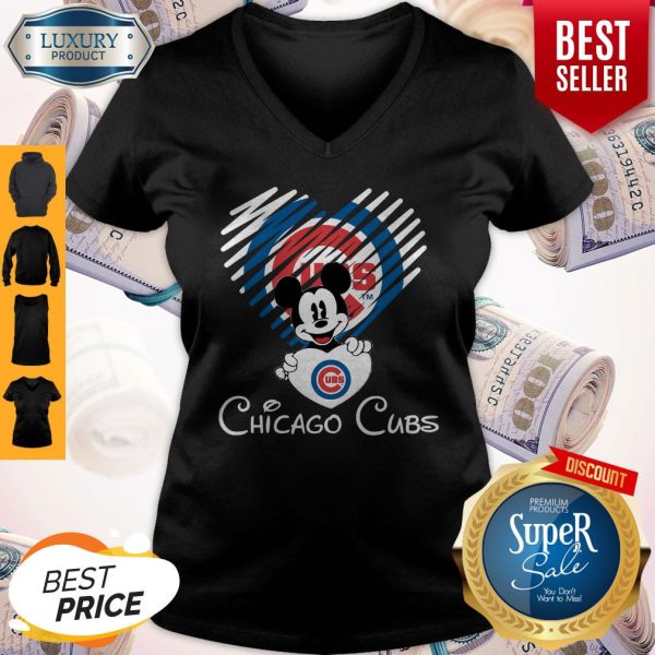 Mickey Mouse Hug Heart Chicago Cubs Logo V-neck