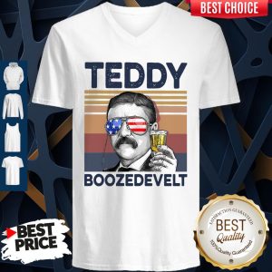 Official US Drink Teddy Boozedevelt V-neck