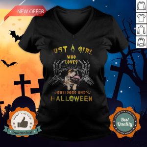 Just A Girl Who Loves Bulldogs And Halloween V-neck