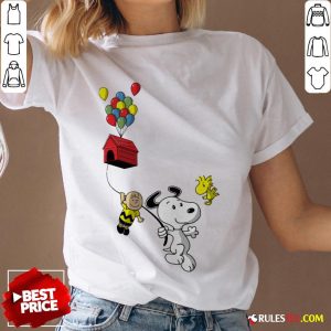 Snoopy And Charlie Brown Woodstock Balloon V-neck - Design By Rulestee.com