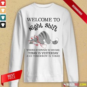 Excited Cat Welcome Everyday Is Monday Long-sleeved