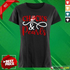 Original Red Chucks And Pearls 2021 Ladies Tee
