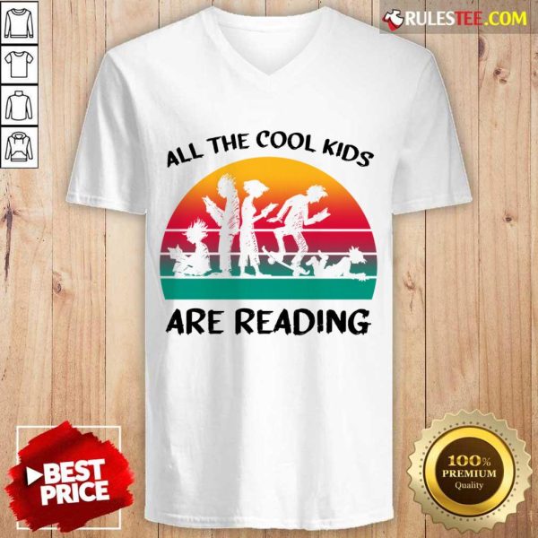 All The Cool Kids Are Reading Vintage V-neck