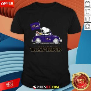 Snoopy And Woodstock Ride The Baltimore Ravens Car T-shirt