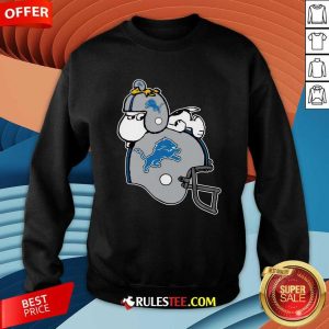 Snoopy And Woodstock Resting On Detroit Lions Helmet Sweatshirt