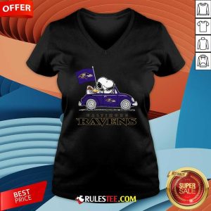 Snoopy And Woodstock Ride The Baltimore Ravens Car V-neck