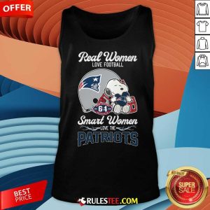 Top Real Women Love Football Smart Women Love The New England Patriots Tank-Top