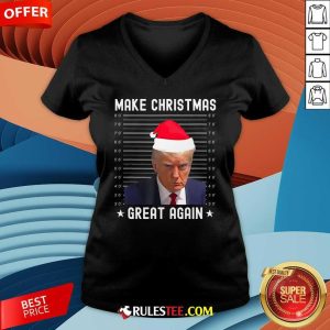 Funny Christmas Make Christmas Great Again Trump Mug Shot V-Neck