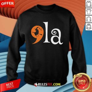 Good Retro Kamala Harris Halloween 2024 Comma La Witch Pumpkin Sweatshirt