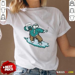 Top Cool Ice Bear Smoking V-Neck