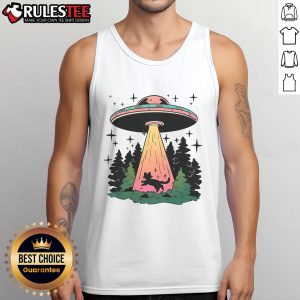 Adorable cat in a spaceship graphic on a Cute Cat to the Mothership UFO tank top, perfect for cat lovers.