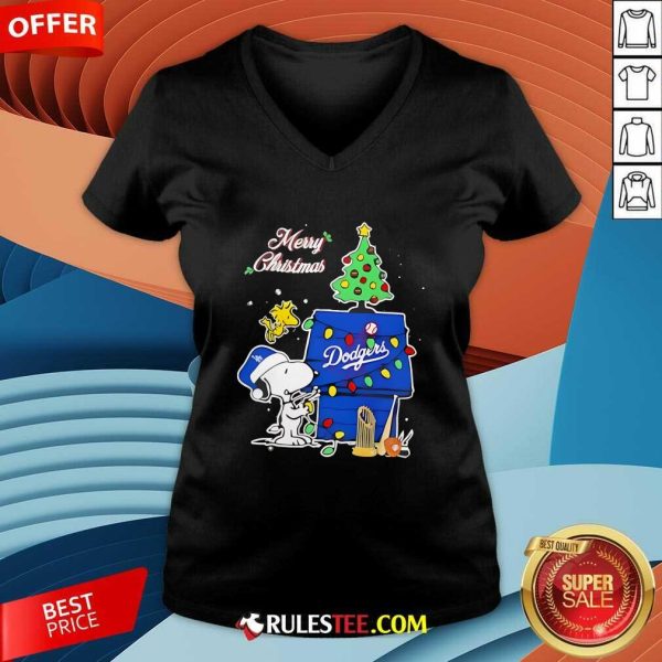 Cute Snoopy Woodstock Merry Christmas Los Angeles Dodgers V-Neck