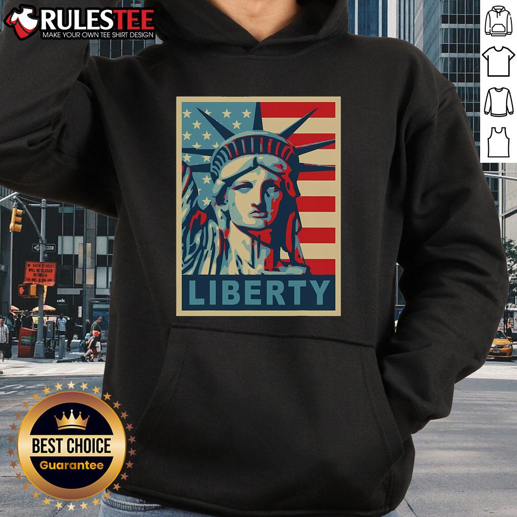 Awesome Statue of Liberty retro hoodie design featuring vibrant colors and artistic details, perfect for casual wear.