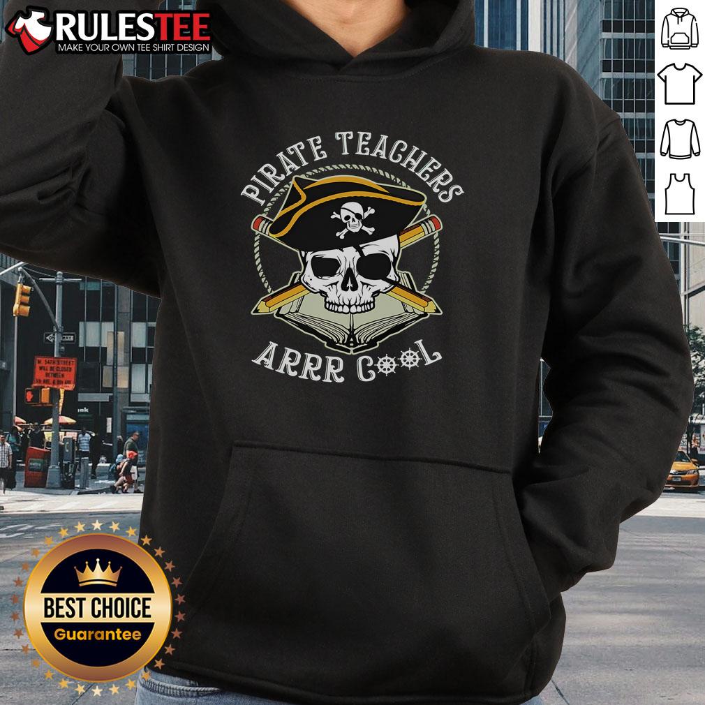 Awesome Pirate Teachers Arrr Cool Skull Hoodie featuring a bold skull design, perfect for pirate-themed events.