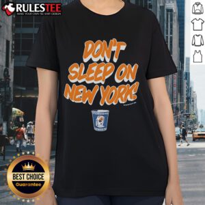 Awesome New York Knicks ladies tee featuring vibrant team colors and logo for stylish fans.