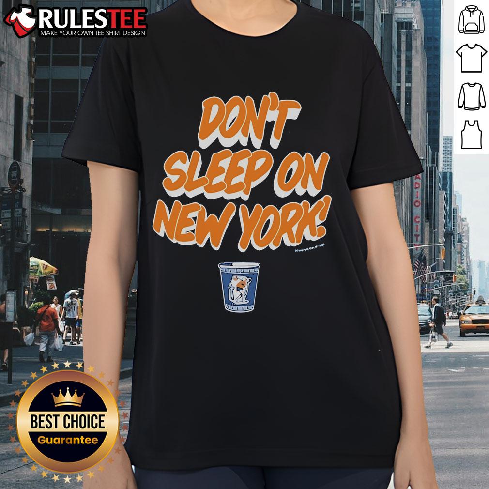 Awesome New York Knicks ladies tee featuring vibrant team colors and logo for stylish fans.