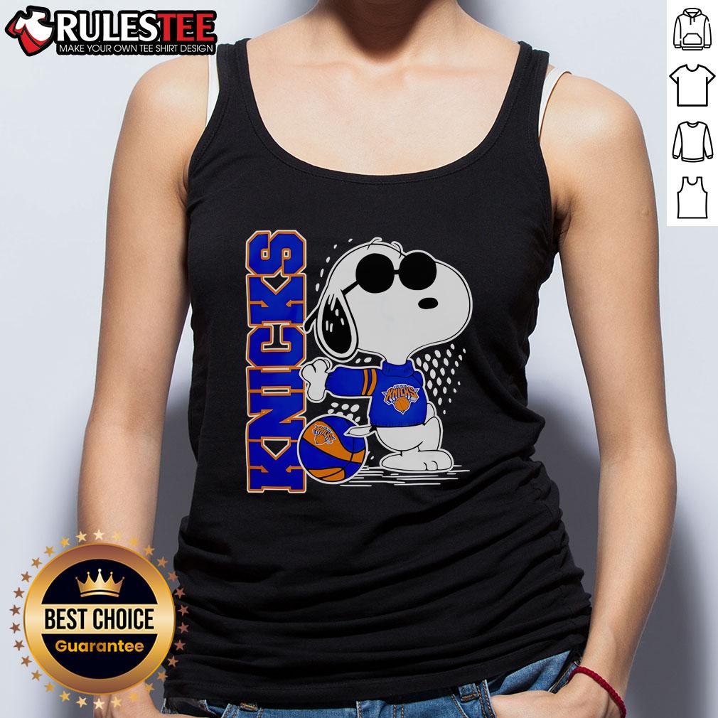 Alt Text: Awesome Peanuts Snoopy New York Knicks basketball 2025 tank top featuring vibrant graphics and team colors.