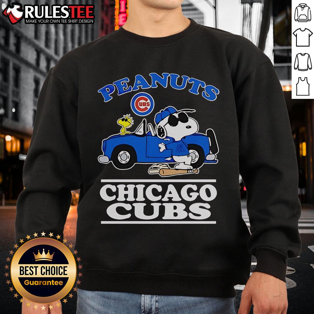 Alt Text: Cute Snoopy Peanuts X Chicago Cubs sweatshirt for fans, featuring vibrant graphics and cozy design for 2025.