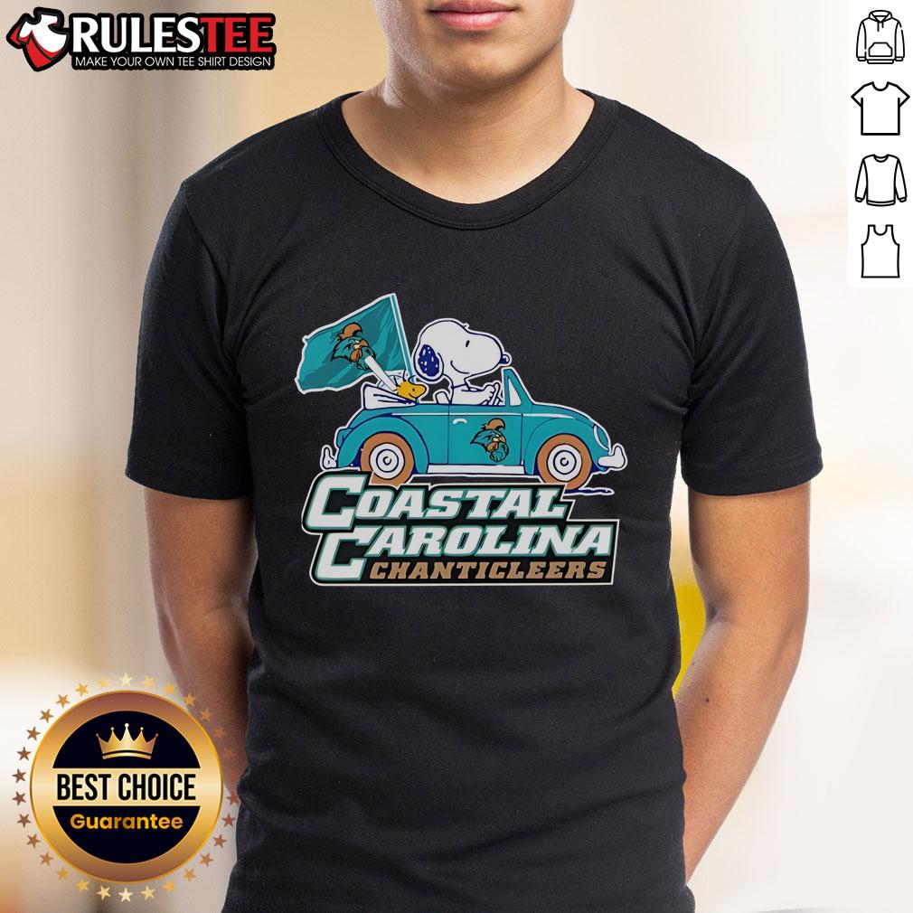 Alt Text: Cute Coastal Carolina Chanticleers T-shirt featuring Snoopy and Woodstock driving a car, perfect for fans.