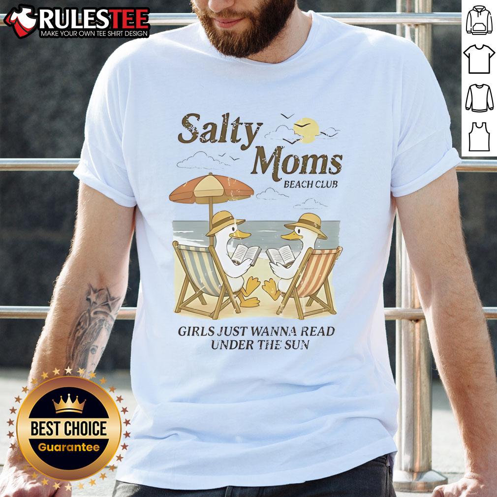 Good Salty Moms Beach Club T-shirt featuring a duck reading at the beach, perfect for beach-loving moms.