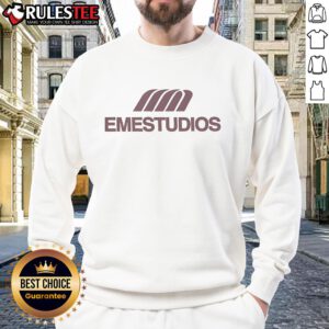 Official Emestudios Era Off Sand Sweatshirt showcasing a stylish design perfect for casual wear.
