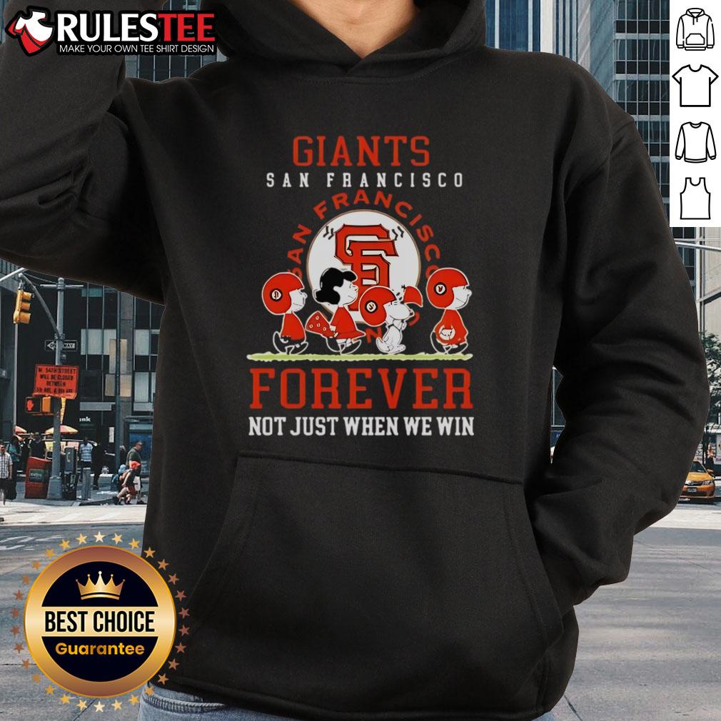 Awesome Peanuts Charlie Brown Snoopy San Francisco Giants baseball hoodie, perfect for fans celebrating every game.