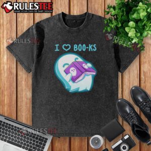 Cute ghost graphic on 'I Heart Boo-ks' washed t-shirt, perfect for Halloween and book lovers.