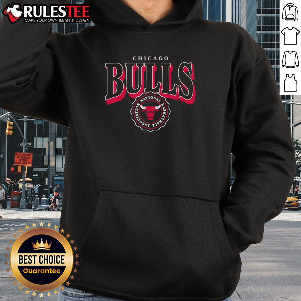 Chicago Bulls Arched Crest Hoodie in stylish design, perfect for NBA fans and cozy casual wear.