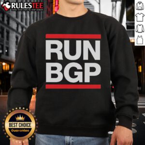 Official Run BGP Sweatshirt in stylish design, perfect for athletes and fans of the running community.