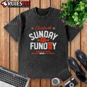 Top Cleveland Browns Never Lost A Party Sunday washed t-shirt in vibrant orange, perfect for game day celebrations.