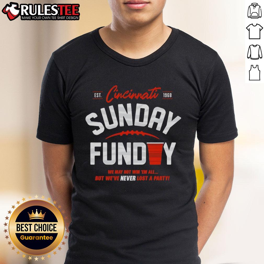 Top Never Lost A Party Sunday Cincinnati Football T-Shirt featuring vibrant graphics and team colors for fans.