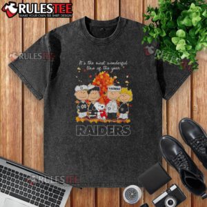 Alt Text: Awesome Peanuts character on a Las Vegas Raiders t-shirt, celebrating the most wonderful time of the year.
