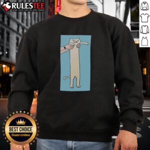 Adorable long cat graphic on a cute sweatshirt, perfect for cat lovers and cozy fashion enthusiasts.