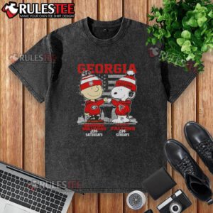 Good Charlie Brown Georgia Bulldogs x Snoopy Atlanta Falcons Skyline T-Shirt showcasing team spirit and casual style.