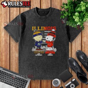 Alt Text: Happy Charlie Brown and Snoopy in a Chicago Bears skyline shirt, perfect for Notre Dame fans on Saturdays.